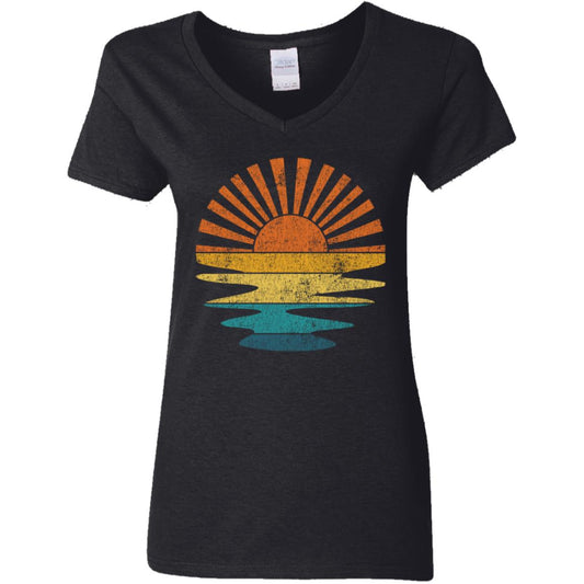 Distressed Retro Sunset Ladies T-Shirt
