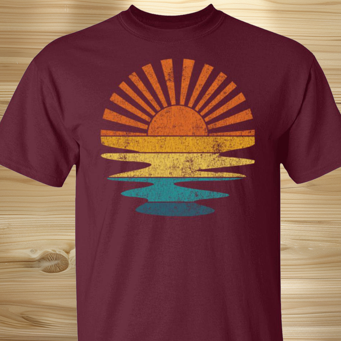 Retro Sunset Rays Wavy T-Shirt